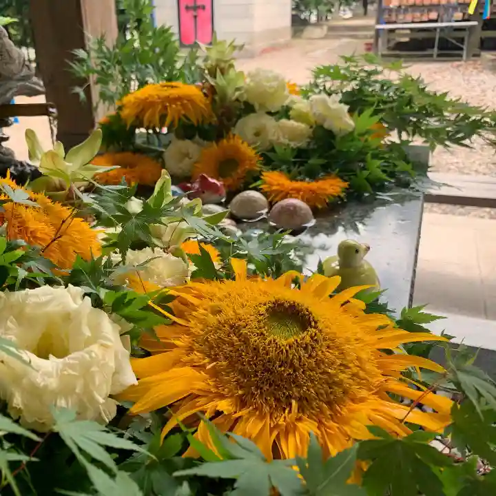 滑川神社 - 仕事と子どもの守り神の手水舎