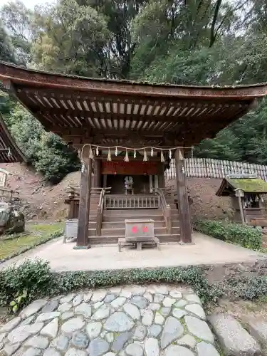 宇治上神社の{uncategorized: "未分類", other: "その他", undefined: "問題あり", building: "その他建物", grave: "お墓", sacred_gate: "鳥居", guardian: "狛犬", statue: "像", buddha: "仏像", history: "歴史", nature: "自然", garden: "庭園", animal: "動物", pagoda: "塔", temizu: "手水舎", mountain_gate: "山門・神門", sanctuary: "本殿・本堂", subordinate: "末社・摂社", art: "芸術", scenery: "景色", jizo: "地蔵", ema: "絵馬", goshuin: "御朱印", omikuji: "おみくじ", items: "授与品その他", amulet: "お守り", goshuincho: "御朱印帳", eats: "食事", festival: "お祭り", votive_dance: "神楽", shichigosan: "七五三参", wedding: "結婚式", experience: "体験その他", initially: "初詣", around: "周辺", anti_infection: "感染症対策"}