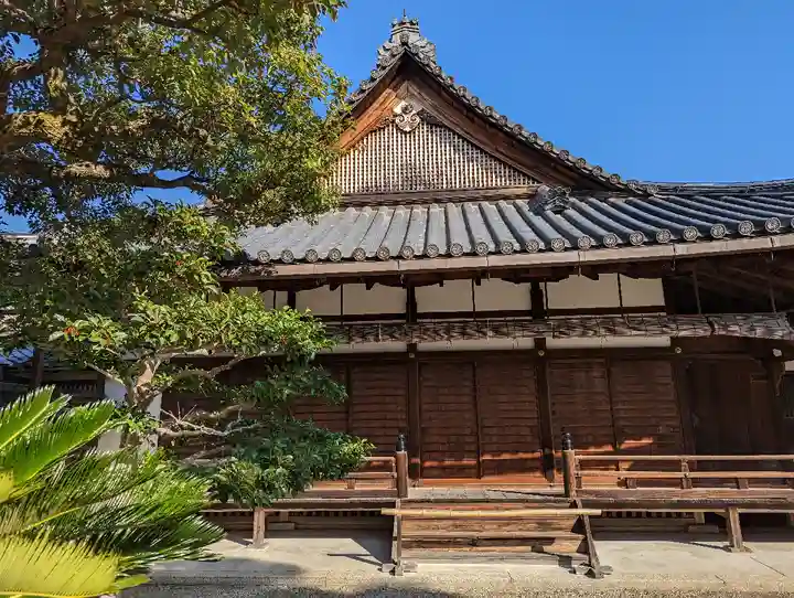 中宮寺(奈良県)