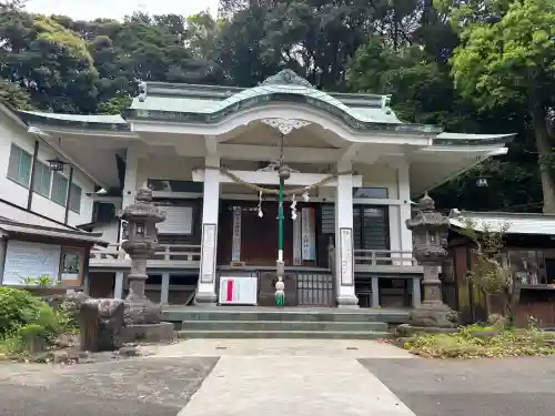 貴船神社の{uncategorized: "未分類", other: "その他", undefined: "問題あり", building: "その他建物", grave: "お墓", sacred_gate: "鳥居", guardian: "狛犬", statue: "像", buddha: "仏像", history: "歴史", nature: "自然", garden: "庭園", animal: "動物", pagoda: "塔", temizu: "手水舎", mountain_gate: "山門・神門", sanctuary: "本殿・本堂", subordinate: "末社・摂社", art: "芸術", scenery: "景色", jizo: "地蔵", ema: "絵馬", goshuin: "御朱印", omikuji: "おみくじ", items: "授与品その他", amulet: "お守り", goshuincho: "御朱印帳", eats: "食事", festival: "お祭り", votive_dance: "神楽", shichigosan: "七五三参", wedding: "結婚式", experience: "体験その他", initially: "初詣", around: "周辺", anti_infection: "感染症対策"}