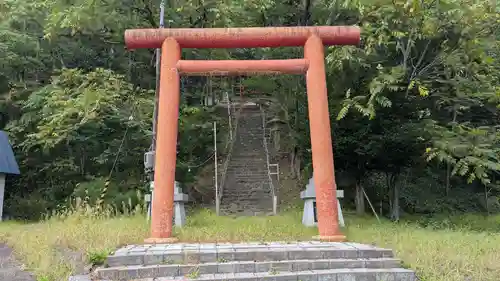 豊受稲荷神社の鳥居