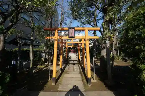 紀文稲荷神社の鳥居