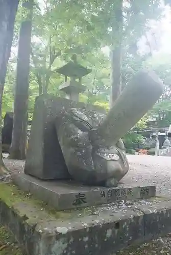 古峯神社の像