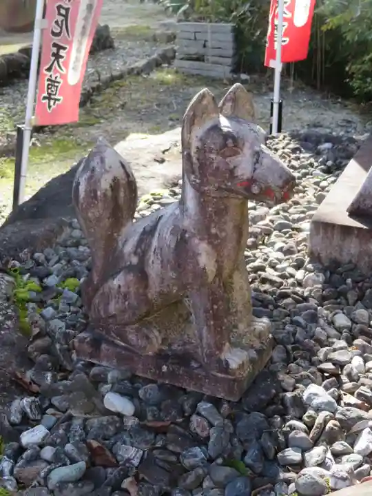 信濃比叡廣拯院の狛犬