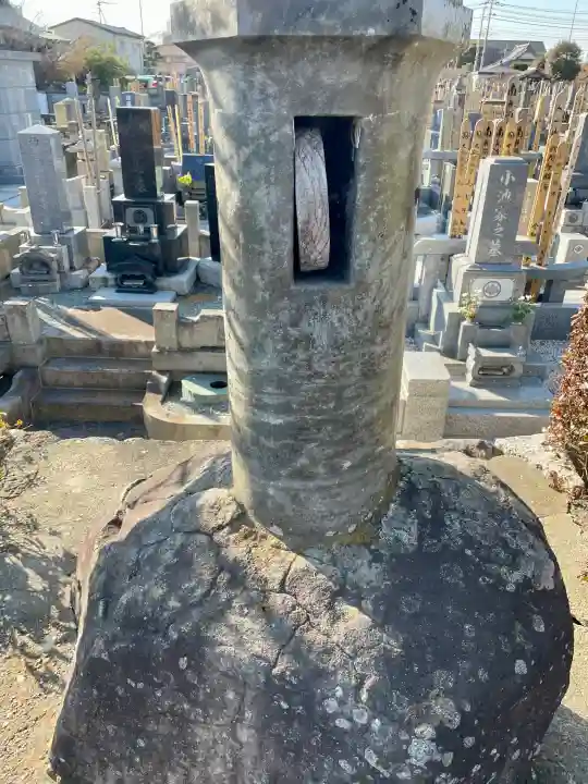 宝輪寺の{uncategorized: "未分類", other: "その他", undefined: "問題あり", building: "その他建物", grave: "お墓", sacred_gate: "鳥居", guardian: "狛犬", statue: "像", buddha: "仏像", history: "歴史", nature: "自然", garden: "庭園", animal: "動物", pagoda: "塔", temizu: "手水舎", mountain_gate: "山門・神門", sanctuary: "本殿・本堂", subordinate: "末社・摂社", art: "芸術", scenery: "景色", jizo: "地蔵", ema: "絵馬", goshuin: "御朱印", omikuji: "おみくじ", items: "授与品その他", amulet: "お守り", goshuincho: "御朱印帳", eats: "食事", festival: "お祭り", votive_dance: "神楽", shichigosan: "七五三参", wedding: "結婚式", experience: "体験その他", initially: "初詣", around: "周辺", anti_infection: "感染症対策"}