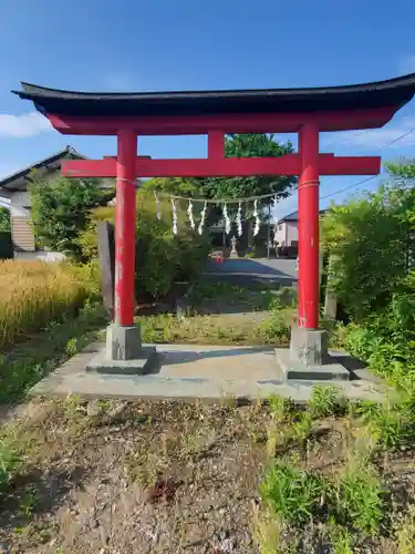 伊奈利神社の鳥居