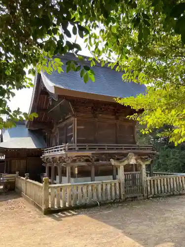 甲八幡神社の本殿・本堂
