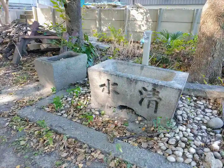浅間社の手水舎