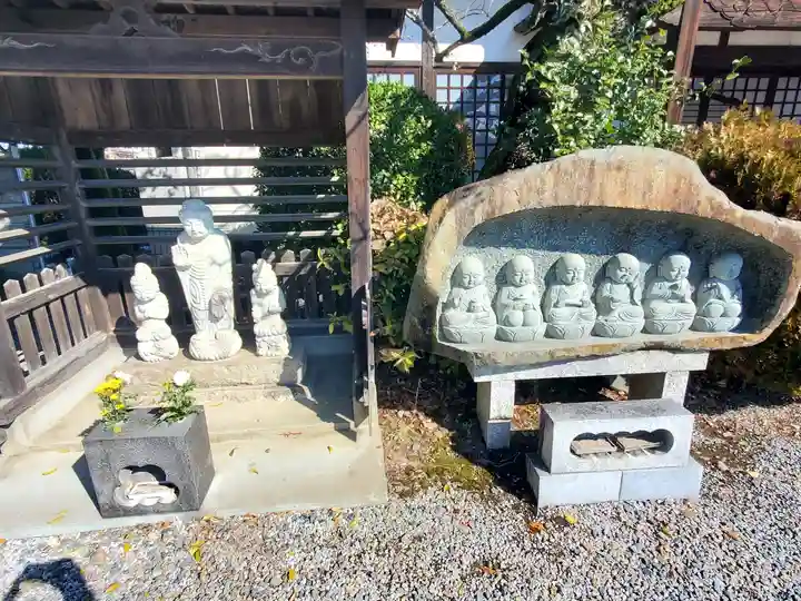 龍善寺の地蔵