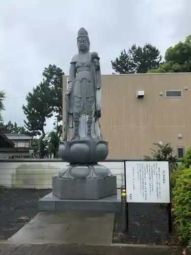 金光院龍禅寺の仏像