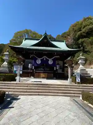 草津八幡宮の本殿・本堂