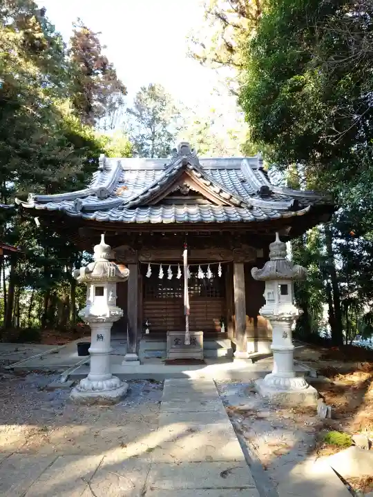 大蔵神社の{uncategorized: "未分類", other: "その他", undefined: "問題あり", building: "その他建物", grave: "お墓", sacred_gate: "鳥居", guardian: "狛犬", statue: "像", buddha: "仏像", history: "歴史", nature: "自然", garden: "庭園", animal: "動物", pagoda: "塔", temizu: "手水舎", mountain_gate: "山門・神門", sanctuary: "本殿・本堂", subordinate: "末社・摂社", art: "芸術", scenery: "景色", jizo: "地蔵", ema: "絵馬", goshuin: "御朱印", omikuji: "おみくじ", items: "授与品その他", amulet: "お守り", goshuincho: "御朱印帳", eats: "食事", festival: "お祭り", votive_dance: "神楽", shichigosan: "七五三参", wedding: "結婚式", experience: "体験その他", initially: "初詣", around: "周辺", anti_infection: "感染症対策"}