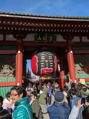 浅草寺の山門・神門
