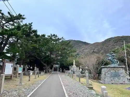 小茂田浜神社の建物その他