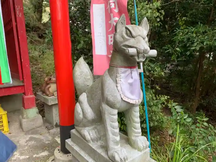 粉河産土神社(たのもしの宮)の狛犬