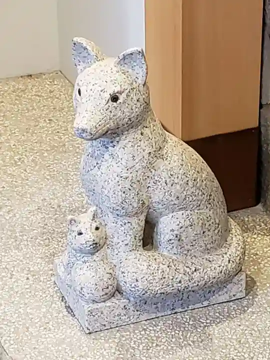 初音森神社の狛犬