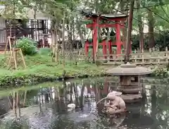 調神社の庭園