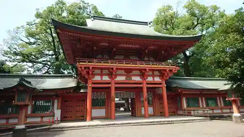 武蔵一宮氷川神社の山門・神門