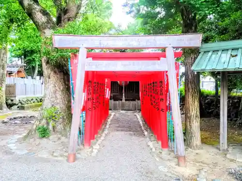 世木神社の鳥居