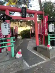 西千葉稲荷大明神の鳥居