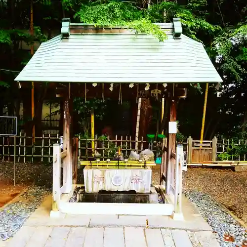 市谷亀岡八幡宮の手水舎
