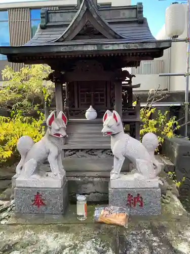 麻布氷川神社の末社・摂社