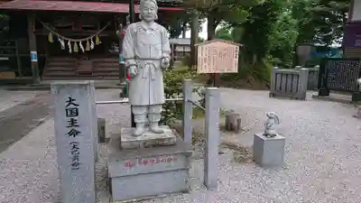 北向神社の像