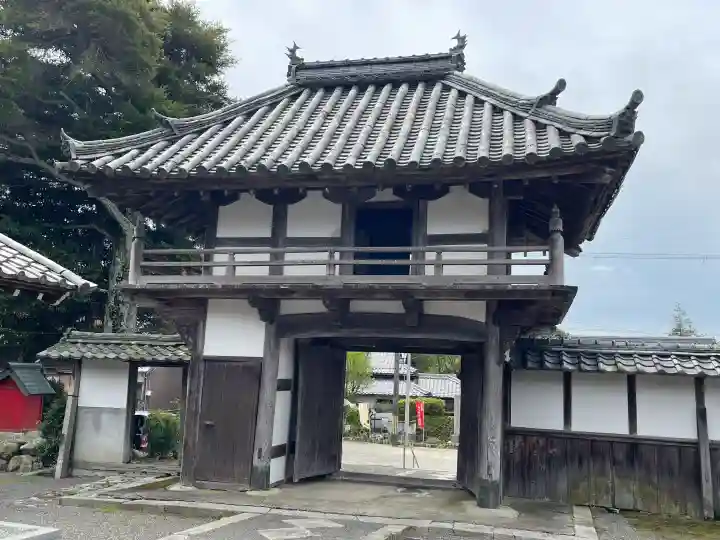 地安寺の{uncategorized: "未分類", other: "その他", undefined: "問題あり", building: "その他建物", grave: "お墓", sacred_gate: "鳥居", guardian: "狛犬", statue: "像", buddha: "仏像", history: "歴史", nature: "自然", garden: "庭園", animal: "動物", pagoda: "塔", temizu: "手水舎", mountain_gate: "山門・神門", sanctuary: "本殿・本堂", subordinate: "末社・摂社", art: "芸術", scenery: "景色", jizo: "地蔵", ema: "絵馬", goshuin: "御朱印", omikuji: "おみくじ", items: "授与品その他", amulet: "お守り", goshuincho: "御朱印帳", eats: "食事", festival: "お祭り", votive_dance: "神楽", shichigosan: "七五三参", wedding: "結婚式", experience: "体験その他", initially: "初詣", around: "周辺", anti_infection: "感染症対策"}