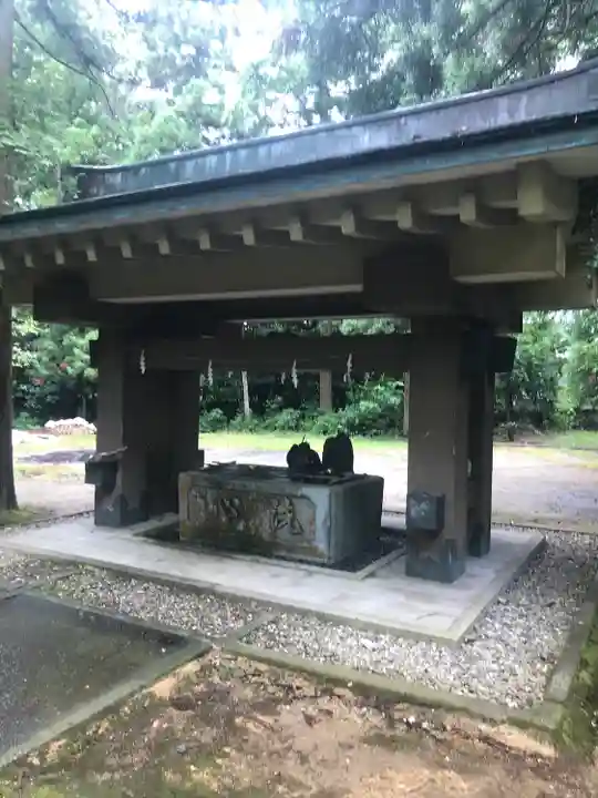 舟津神社の手水舎