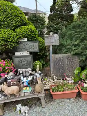 正法院の{uncategorized: "未分類", other: "その他", undefined: "問題あり", building: "その他建物", grave: "お墓", sacred_gate: "鳥居", guardian: "狛犬", statue: "像", buddha: "仏像", history: "歴史", nature: "自然", garden: "庭園", animal: "動物", pagoda: "塔", temizu: "手水舎", mountain_gate: "山門・神門", sanctuary: "本殿・本堂", subordinate: "末社・摂社", art: "芸術", scenery: "景色", jizo: "地蔵", ema: "絵馬", goshuin: "御朱印", omikuji: "おみくじ", items: "授与品その他", amulet: "お守り", goshuincho: "御朱印帳", eats: "食事", festival: "お祭り", votive_dance: "神楽", shichigosan: "七五三参", wedding: "結婚式", experience: "体験その他", initially: "初詣", around: "周辺", anti_infection: "感染症対策"}