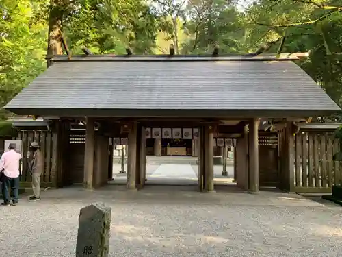 天岩戸神社の山門・神門