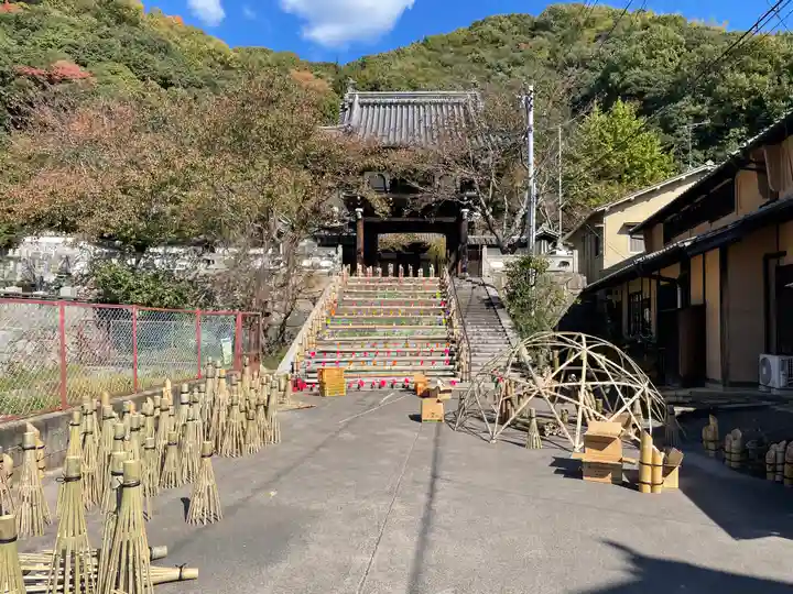 照蓮寺の山門・神門