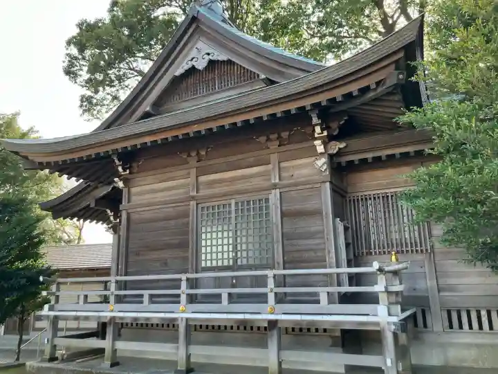 熊野神社の{uncategorized: "未分類", other: "その他", undefined: "問題あり", building: "その他建物", grave: "お墓", sacred_gate: "鳥居", guardian: "狛犬", statue: "像", buddha: "仏像", history: "歴史", nature: "自然", garden: "庭園", animal: "動物", pagoda: "塔", temizu: "手水舎", mountain_gate: "山門・神門", sanctuary: "本殿・本堂", subordinate: "末社・摂社", art: "芸術", scenery: "景色", jizo: "地蔵", ema: "絵馬", goshuin: "御朱印", omikuji: "おみくじ", items: "授与品その他", amulet: "お守り", goshuincho: "御朱印帳", eats: "食事", festival: "お祭り", votive_dance: "神楽", shichigosan: "七五三参", wedding: "結婚式", experience: "体験その他", initially: "初詣", around: "周辺", anti_infection: "感染症対策"}