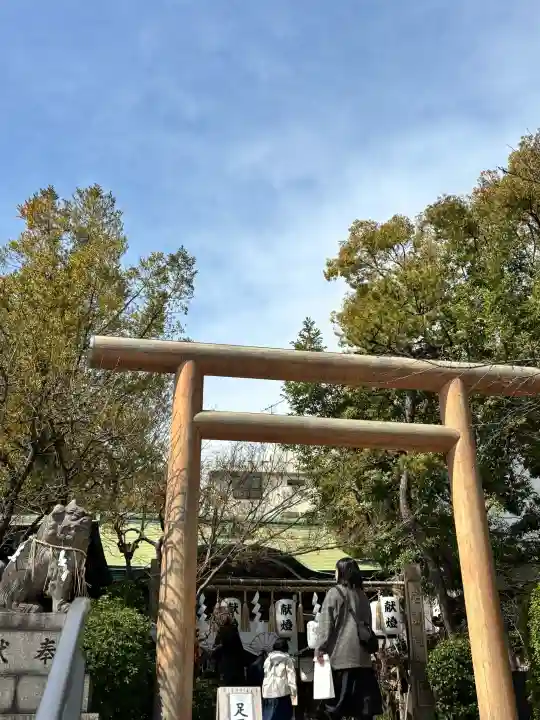 堀越神社の{uncategorized: "未分類", other: "その他", undefined: "問題あり", building: "その他建物", grave: "お墓", sacred_gate: "鳥居", guardian: "狛犬", statue: "像", buddha: "仏像", history: "歴史", nature: "自然", garden: "庭園", animal: "動物", pagoda: "塔", temizu: "手水舎", mountain_gate: "山門・神門", sanctuary: "本殿・本堂", subordinate: "末社・摂社", art: "芸術", scenery: "景色", jizo: "地蔵", ema: "絵馬", goshuin: "御朱印", omikuji: "おみくじ", items: "授与品その他", amulet: "お守り", goshuincho: "御朱印帳", eats: "食事", festival: "お祭り", votive_dance: "神楽", shichigosan: "七五三参", wedding: "結婚式", experience: "体験その他", initially: "初詣", around: "周辺", anti_infection: "感染症対策"}