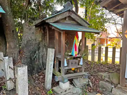 宇流冨志禰神社の末社・摂社