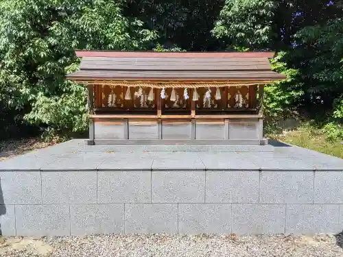 八劔社（野並）の末社・摂社