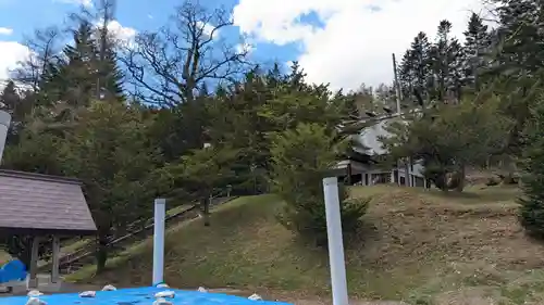 茂岩神社の庭園