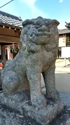 足高神社の狛犬