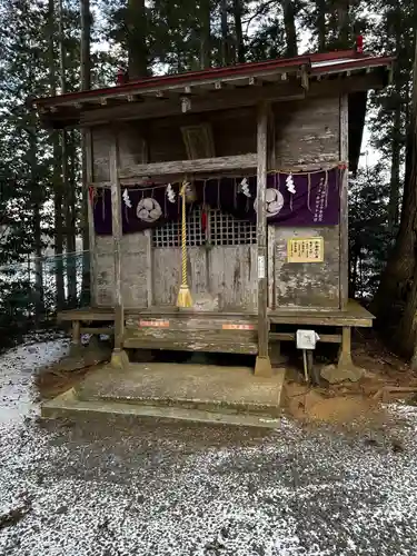 坪沼八幡神社の末社