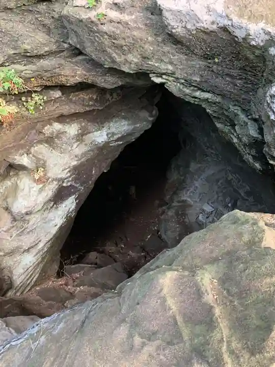 弁財天の洞窟(千葉県)