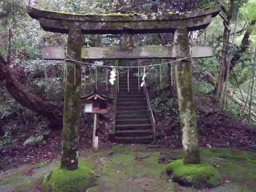 茂宇気神社の鳥居