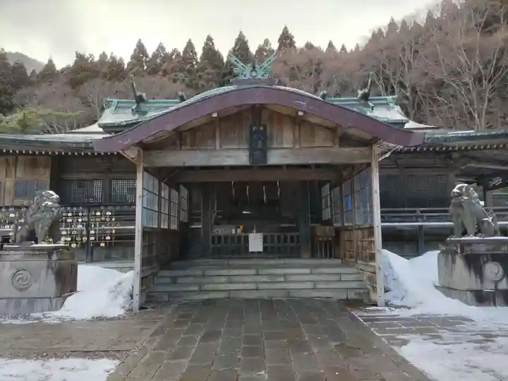 函館八幡宮の本殿・本堂