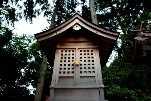 亀ケ池八幡宮の末社・摂社