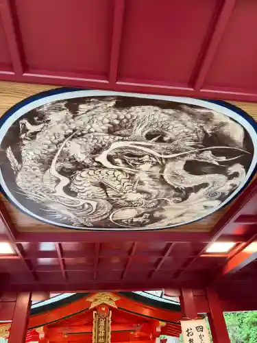 九頭龍神社本宮の{uncategorized: "未分類", other: "その他", undefined: "問題あり", building: "その他建物", grave: "お墓", sacred_gate: "鳥居", guardian: "狛犬", statue: "像", buddha: "仏像", history: "歴史", nature: "自然", garden: "庭園", animal: "動物", pagoda: "塔", temizu: "手水舎", mountain_gate: "山門・神門", sanctuary: "本殿・本堂", subordinate: "末社・摂社", art: "芸術", scenery: "景色", jizo: "地蔵", ema: "絵馬", goshuin: "御朱印", omikuji: "おみくじ", items: "授与品その他", amulet: "お守り", goshuincho: "御朱印帳", eats: "食事", festival: "お祭り", votive_dance: "神楽", shichigosan: "七五三参", wedding: "結婚式", experience: "体験その他", initially: "初詣", around: "周辺", anti_infection: "感染症対策"}