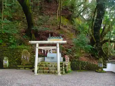 宇久井神社の末社・摂社