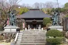 光明寺の本殿