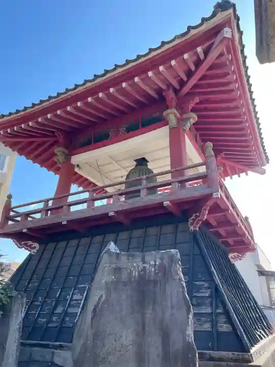 浄運寺の{uncategorized: "未分類", other: "その他", undefined: "問題あり", building: "その他建物", grave: "お墓", sacred_gate: "鳥居", guardian: "狛犬", statue: "像", buddha: "仏像", history: "歴史", nature: "自然", garden: "庭園", animal: "動物", pagoda: "塔", temizu: "手水舎", mountain_gate: "山門・神門", sanctuary: "本殿・本堂", subordinate: "末社・摂社", art: "芸術", scenery: "景色", jizo: "地蔵", ema: "絵馬", goshuin: "御朱印", omikuji: "おみくじ", items: "授与品その他", amulet: "お守り", goshuincho: "御朱印帳", eats: "食事", festival: "お祭り", votive_dance: "神楽", shichigosan: "七五三参", wedding: "結婚式", experience: "体験その他", initially: "初詣", around: "周辺", anti_infection: "感染症対策"}