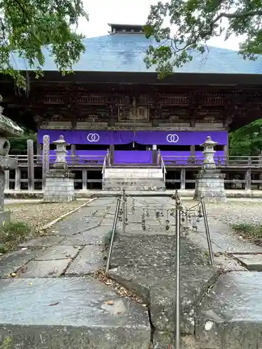 西明寺の本殿・本堂