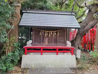 鵠沼伏見稲荷神社の末社・摂社