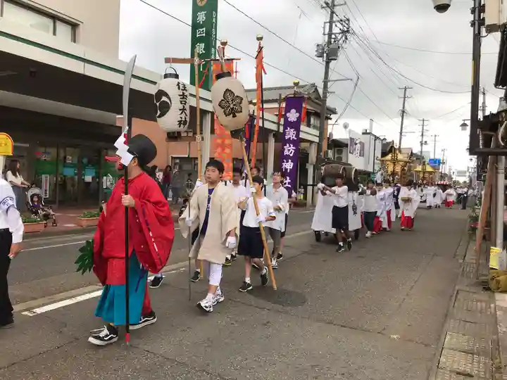 諏訪神社のお祭り